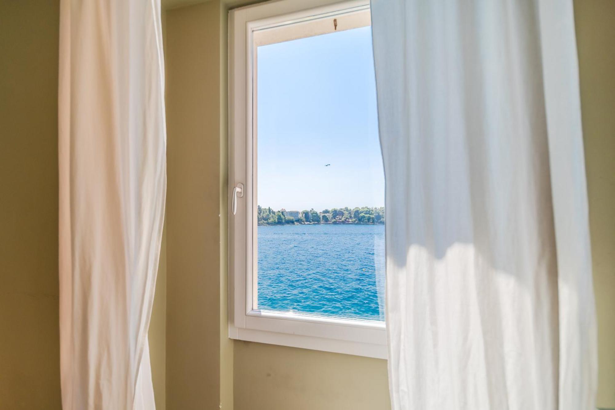 Apartment Mediterraneo Rovinj Exterior foto